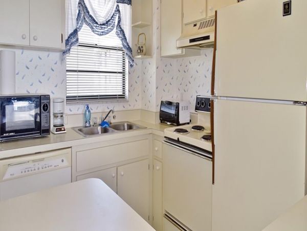 Marco Island Vacation Rental Condo Two Bedrooms Sleeps 4