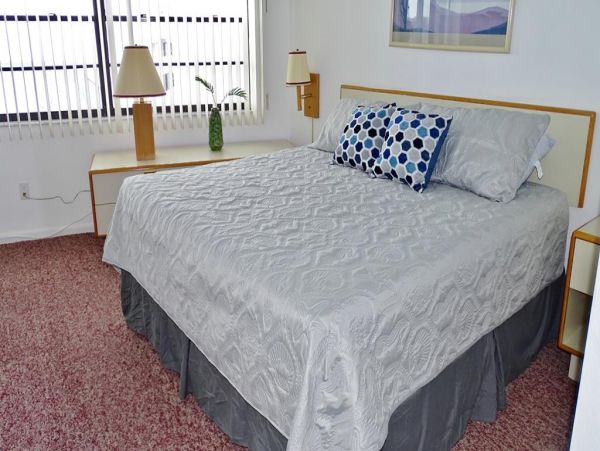 Marco Island Vacation Rental Condo Two Bedrooms Sleeps 4