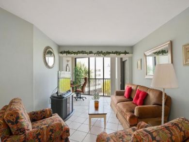 Charming Vacation Rental on Marco Island. Call Today.