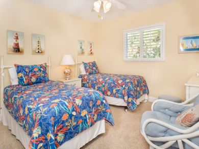 Sanibel Vacation Rental Condo Sleeps Four Guests