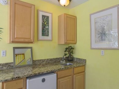 Grayton Beach Vacation Home Sleeps Seventeen Guests.