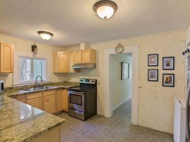 Grayton Beach Vacation Home Sleeps Seventeen Guests.