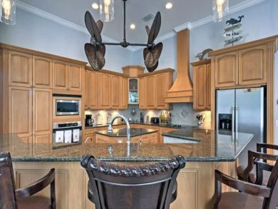 Marco Island Vacation Home Sleeps Thirteen Guests