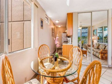 Kihei Vacation Condo Sleeps Four Guests.