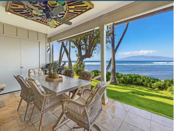 Lahaina Vacation Condo Sleeps Six Guests