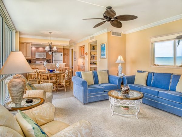 Charming Vacation Rental on Sanibel Two Bedroom Beach Condo