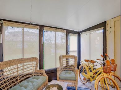 Marco Island Vacation Condo Sleeps Four Guests.