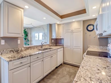 Naples Condo 921230