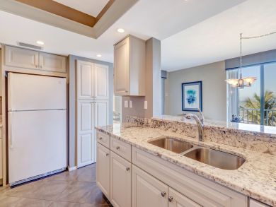Naples Condo 921230