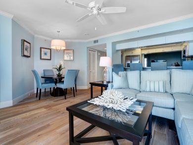 Naples Condo 921231