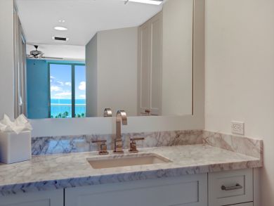 Naples Condo 921231