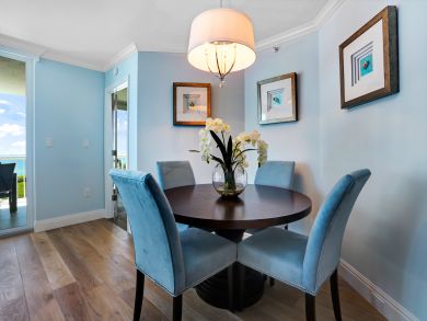 Naples Condo 921231