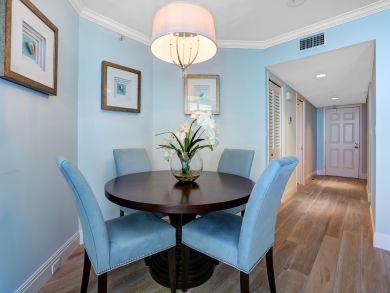 Naples Condo 921231
