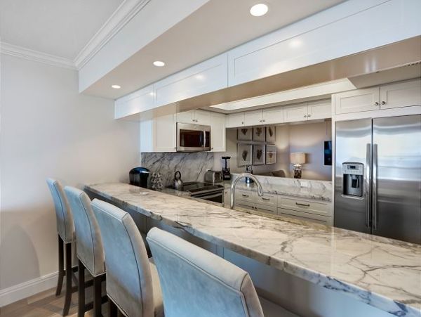 Beachfront Luxury Condo in Naples