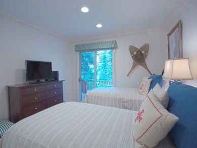 Vail Two Bedroom Vacation Condo Rental Sleeps Six