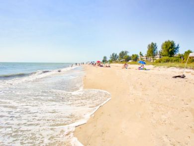 Sanibel Vacation Rental Sleeps Four Guests