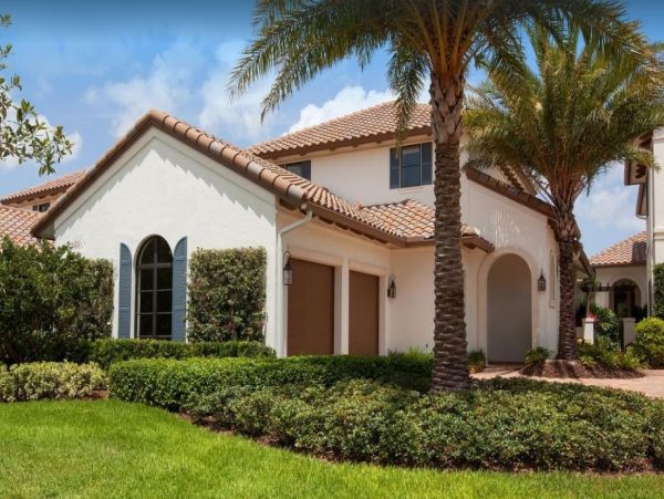 Luxury Naples Vacation Rental | Golf Course Villa with Pool & Lake Views