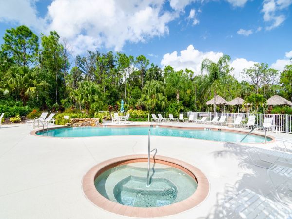 2 Bedroom in Lely Resort Perfect for Golfers