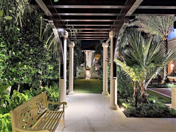 One of Naples Ultimate Vacation Homes Beautiful Bay Views