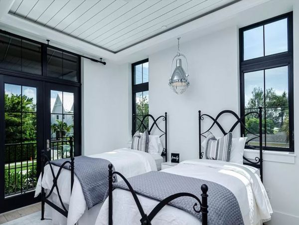 Downtown Naples Vacation Rental | Luxury Villa with Pool & Outdoor Living