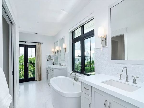 Downtown Naples Vacation Rental | Luxury Villa with Pool & Outdoor Living