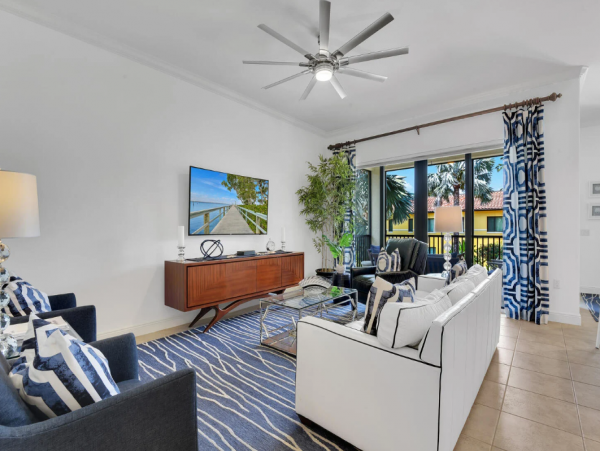 Coastal 2 Bedroom Vacation Rental in Naples