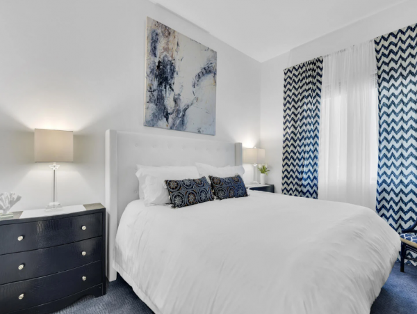 Coastal 2 Bedroom Vacation Rental in Naples
