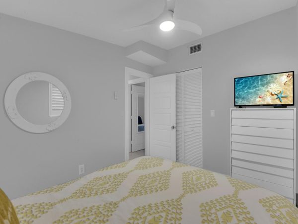 Heated Pool and Spa Naples Vacation Home Plus Den Sleeps 8