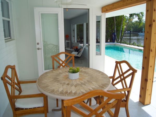 Heated Pool and Spa Naples Vacation Home Plus Den Sleeps 8