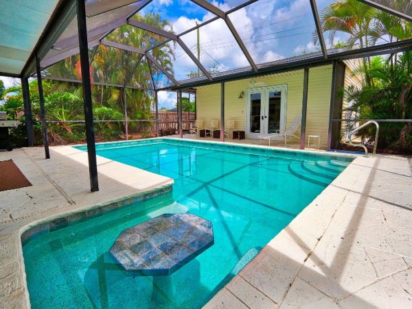 Naples Four Bedroom Vacation Rental Home with Private Pool