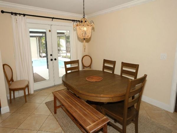 Naples Four Bedroom Vacation Rental Home with Private Pool