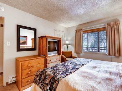 One Bedroom Walk to Lift Vacation Condo in Vail