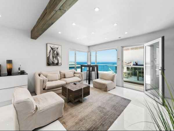 Malibu Luxury Four Bedroom Main House 2 Bedroom Cottage