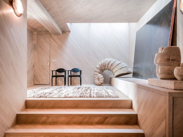 Luxury Beachfront Five Bedroom Home in Malibu Sleeps 10
