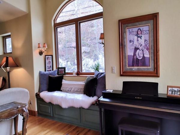 Vail Vacation Rentals Luxury 5-Bedroom Home with Mountain Views & Hot Tub