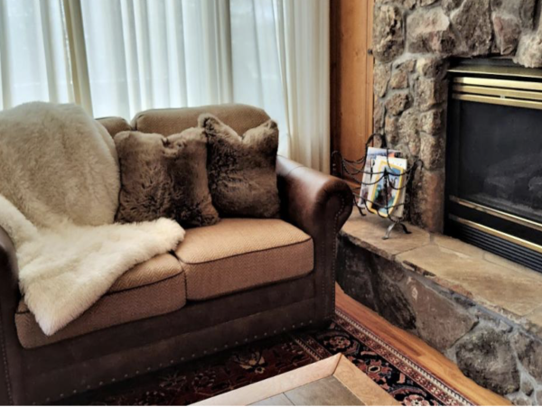 Vail Vacation Rentals Luxury 5-Bedroom Home with Mountain Views & Hot Tub