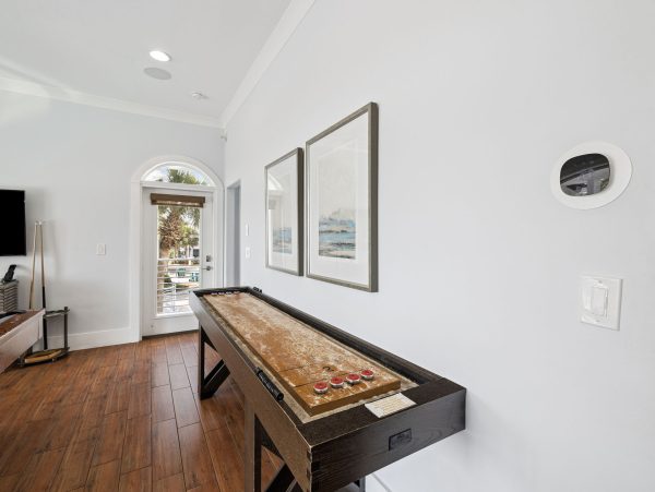 Destin Lakefront Vacation Home With Pool And Spa
