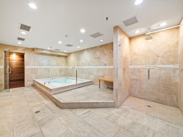 Vail Vacation Condo Sleeps Eight Guests Mountain Views