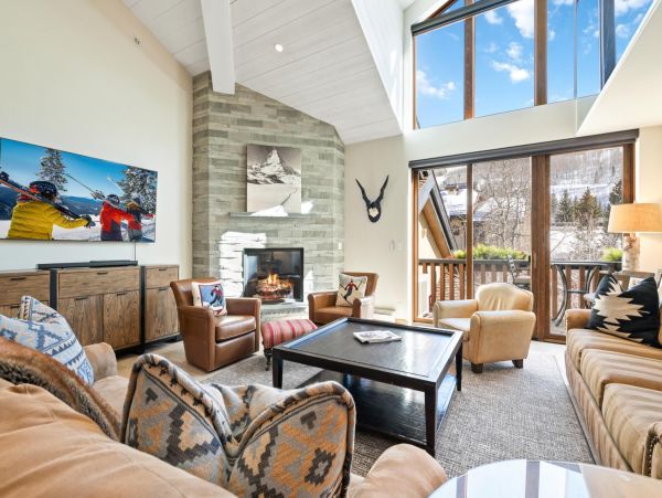 Vail Vacation Condo Sleeps Eight Guests Mountain Views