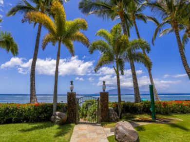 Lahaina Vacation Condo Sleeps Two Guests.
