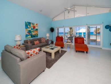 Grand Cayman Vacation Rental Home Three Bedrooms + Den