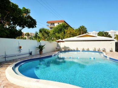 Siesta Key Beachfront 2 Bedroom Vacation Condo