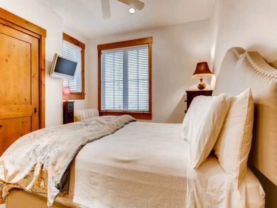 Bachelor Gulch Vacation Rental with Den.