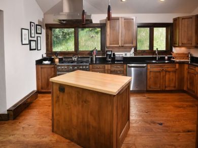 Vail 4 Bedroom Vacation Rental with a Loft.