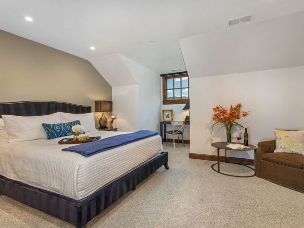 Penthouse New Listing Call Today Pure Luxury & Style