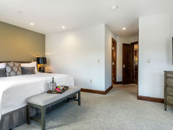 Penthouse New Listing Call Today Pure Luxury & Style