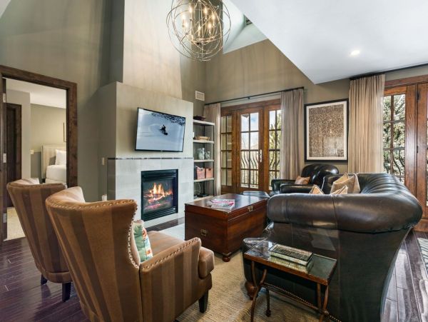 Penthouse New Listing Call Today Pure Luxury & Style