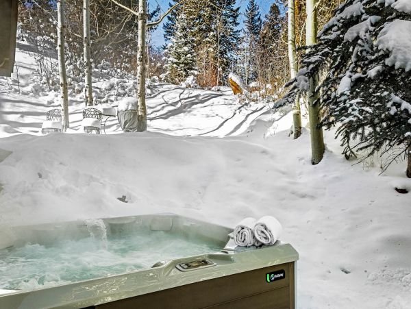 Beaver Creek Luxury Vacation Home Sleeps 12