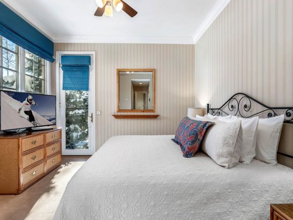 Beaver Creek Luxury Vacation Home Sleeps 12