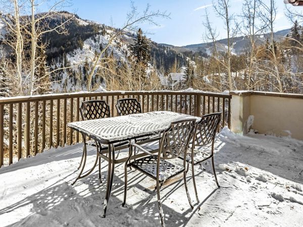 Beaver Creek Luxury Vacation Home Sleeps 12